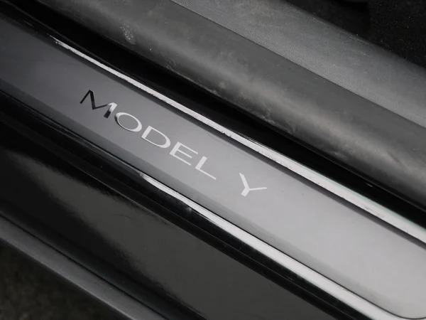 Tesla Model Y (2022) — foto 25 van 41