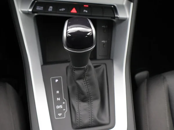 AUDI Q3 PHEV (2021) — foto 18 van 29
