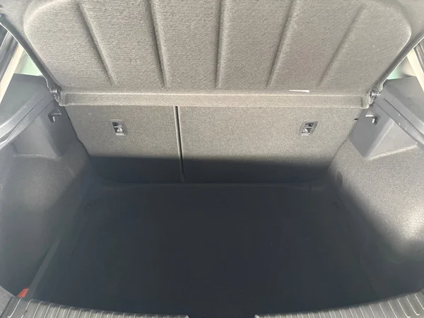 SEAT Leon (2025) — foto 9 van 24