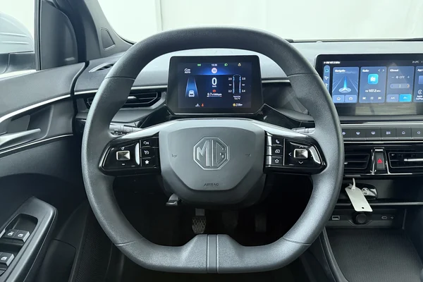 MG MG3 (2025) — foto 2 van 21