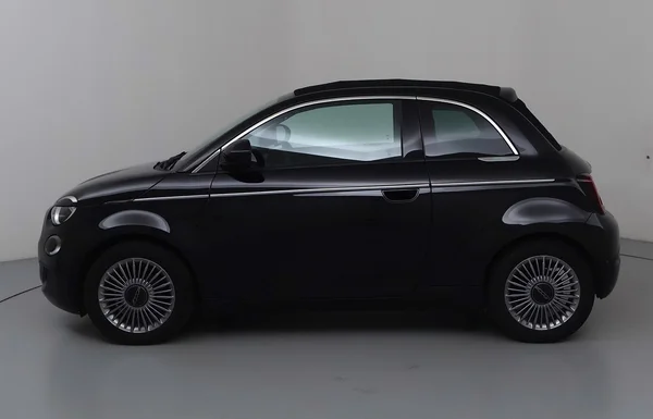 Fiat E-500C (2024) — foto 19 van 25