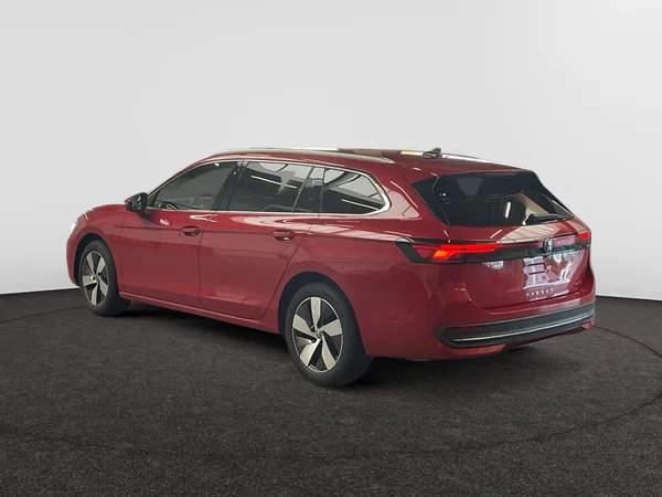 VOLKSWAGEN Passat SW (2025) — foto 16 van 22