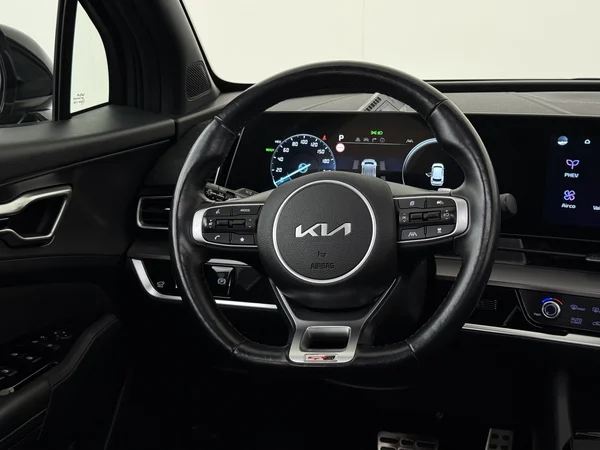 KIA Sportage (2023) — foto 14 van 36