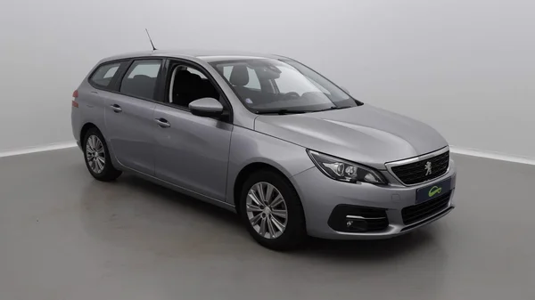 Peugeot 308 SW (2021) — foto 6 van 37