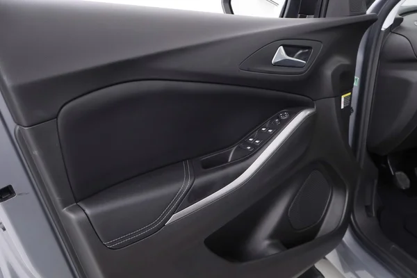 Opel Grandland (2024) — foto 8 van 71