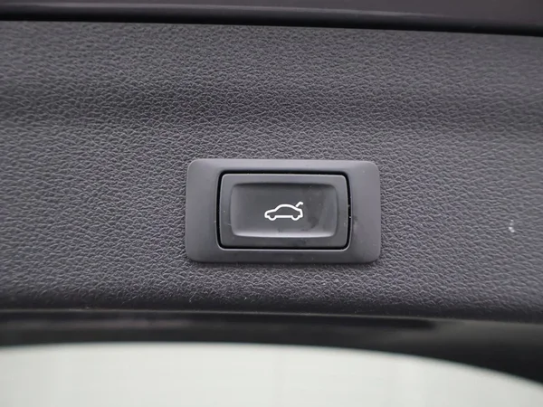 Audi A6 (2019) — foto 18 van 29