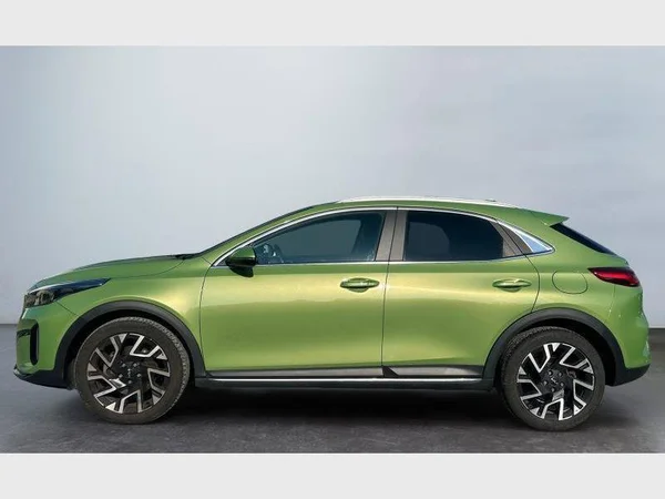 Kia XCEED (2024) — foto 27 van 29