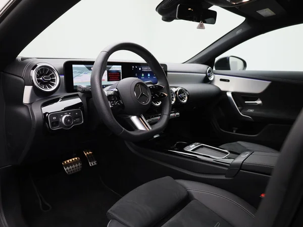 Mercedes-Benz CLA (2025) — foto 26 van 40