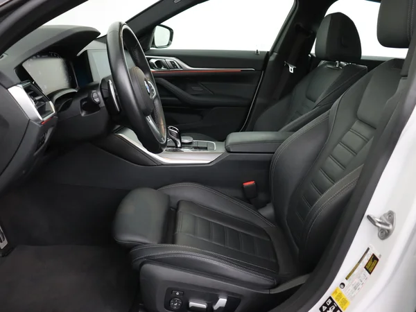BMW 440 (2022) — foto 2 van 31