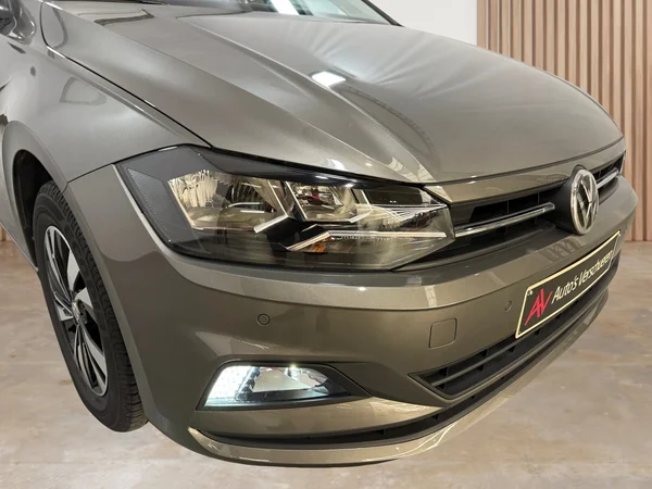 Volkswagen Polo (2018) — foto 22 van 28
