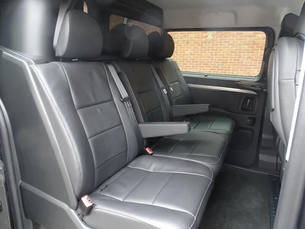 Opel Vivaro (2026) — foto 2 van 26