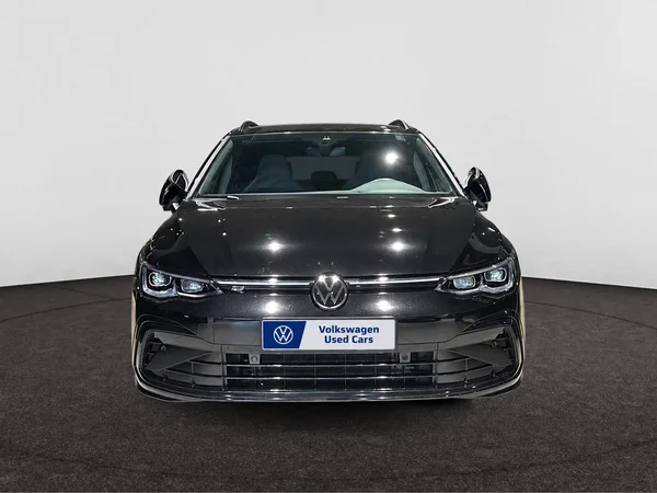 VOLKSWAGEN Golf VIII SW (2024) — foto 25 van 28