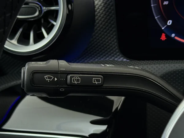 MERCEDES CLA 250 (2022) — foto 16 van 31