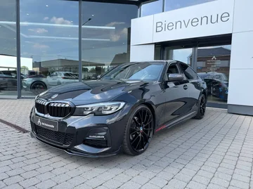 Bmw 320 352684ed-77da-43d6-8391-f6473881aa4f