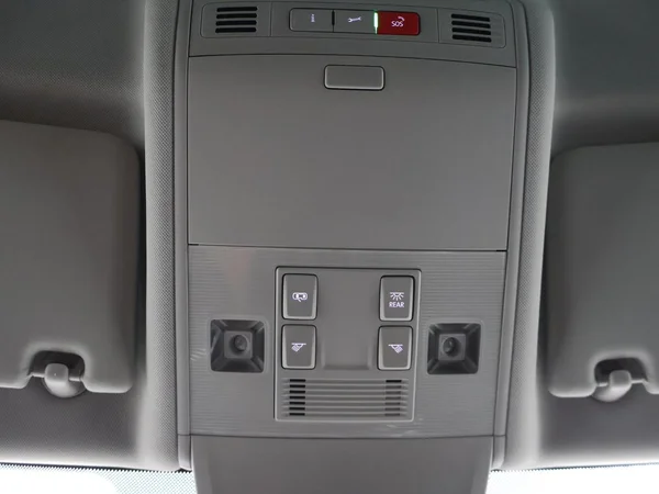 VOLKSWAGEN Tiguan Dsl (2022) — foto 14 van 29