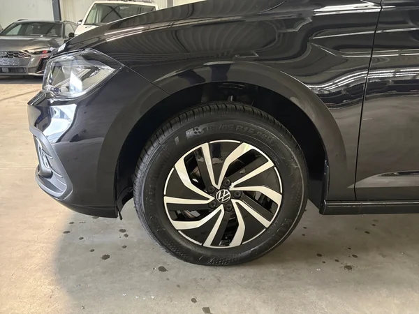 VOLKSWAGEN Polo (2025) — foto 13 van 22