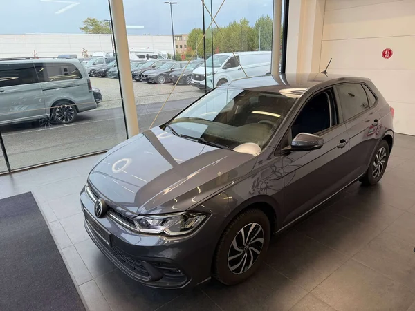 Volkswagen Polo (2022) — foto 14 van 20