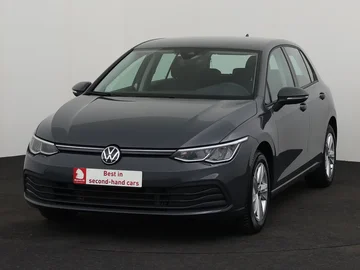 VOLKSWAGEN Golf (2024)