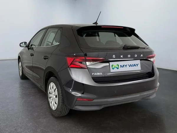 SKODA Fabia (2023) — foto 11 van 17