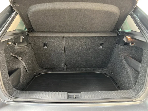 SKODA Kamiq (2022) — foto 8 van 20