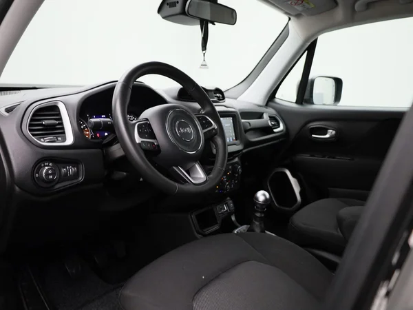 Jeep Renegade (2020) — foto 22 van 39