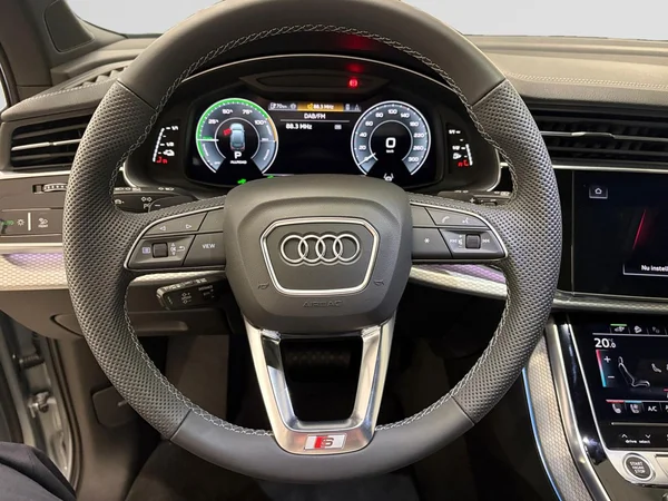 AUDI Q7 e-hybrid (PHEV) (2026) — foto 7 van 19