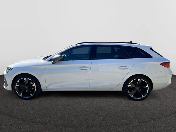 CUPRA Leon ST (2023) — foto 11 van 18