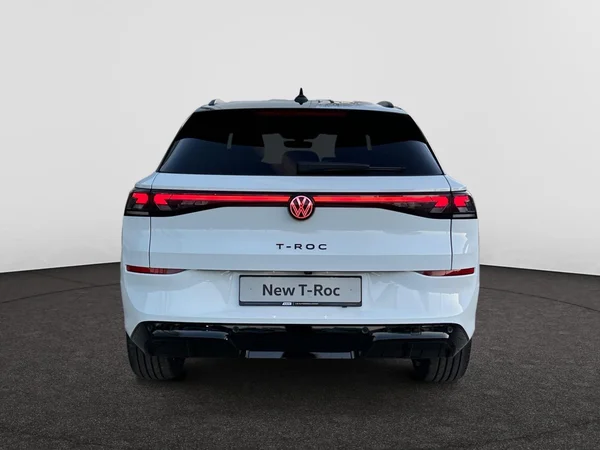 VOLKSWAGEN T-Roc (2025) — foto 9 van 16