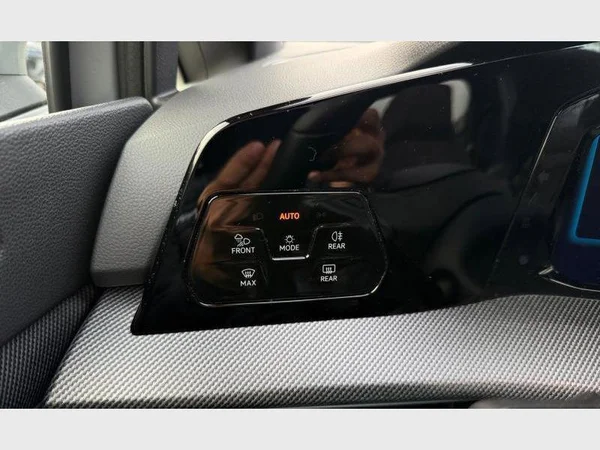 Volkswagen Golf VIII (2025) — foto 17 van 29