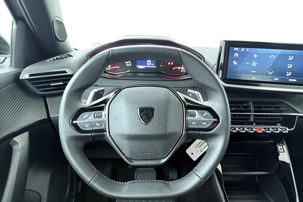 Peugeot 2008 (2025) — foto 2 van 17