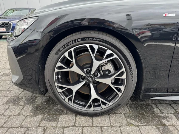 AUDI A6 Avant (2026) — foto 16 van 24