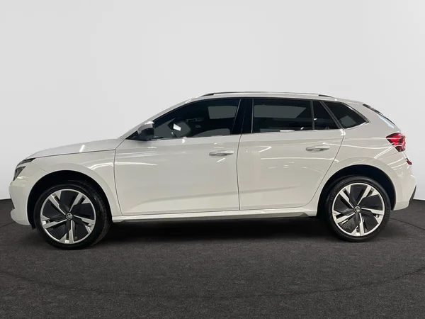SKODA Kamiq (2025) — foto 12 van 24