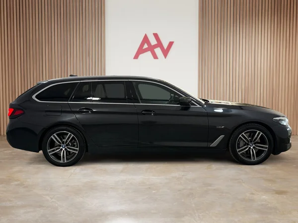 BMW 530 (2022) — foto 25 van 30
