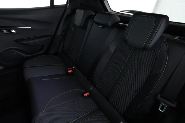 Peugeot 2008 (2008) — foto 5 van 16