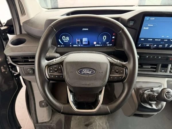 Ford Transit Custom (2025) — foto 4 van 21