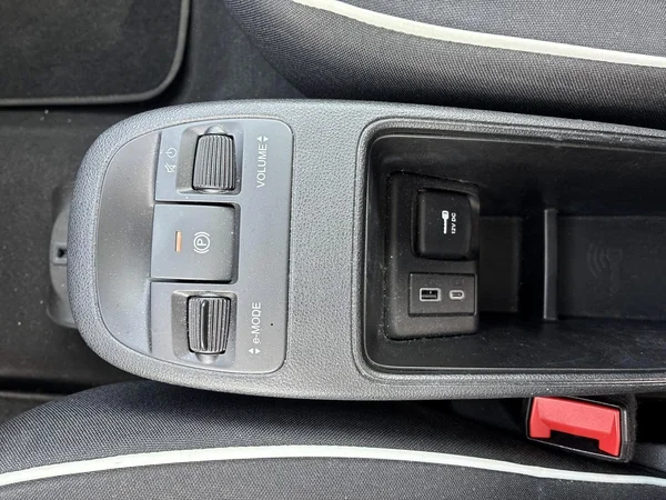 Fiat 500e (2023) — foto 5 van 17