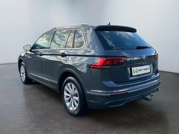 VOLKSWAGEN Tiguan Dsl (2023) — foto 33 van 35