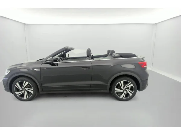VOLKSWAGEN T-Roc Cabriolet (2022) — foto 2 van 48