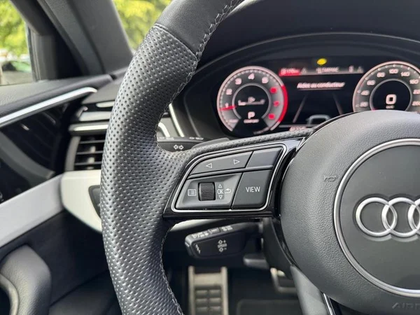 AUDI A4 Avant (2024) — foto 10 van 33