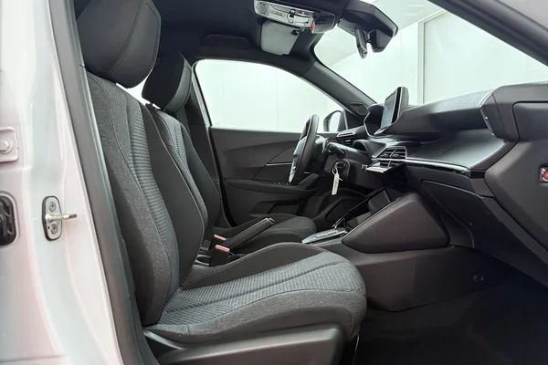 Peugeot 2008 (2025) — foto 17 van 19