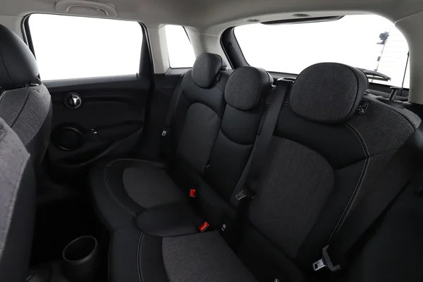 MINI MINI (2017) — foto 5 van 16