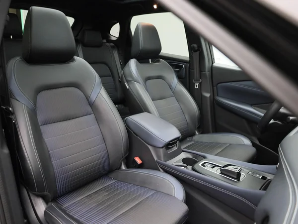 Nissan QASHQAI (2023) — foto 37 van 45