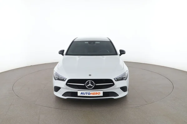 Mercedes-Benz CLA-Klasse (2022) — foto 15 van 16