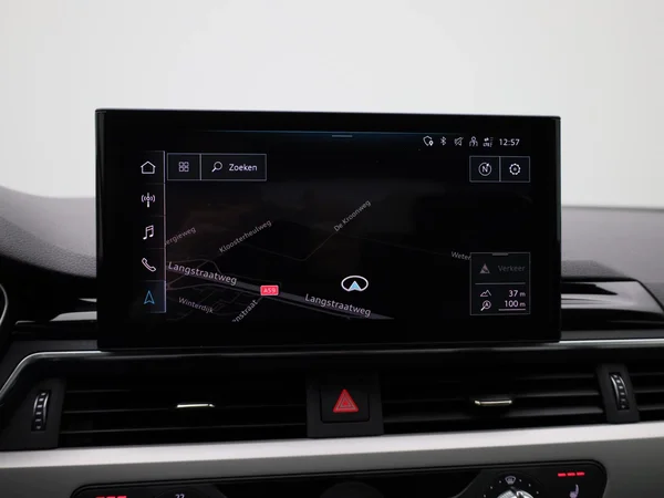 Audi A5 (2022) — foto 17 van 39