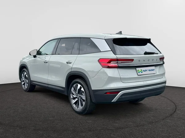 SKODA Kodiaq (2025) — foto 18 van 24