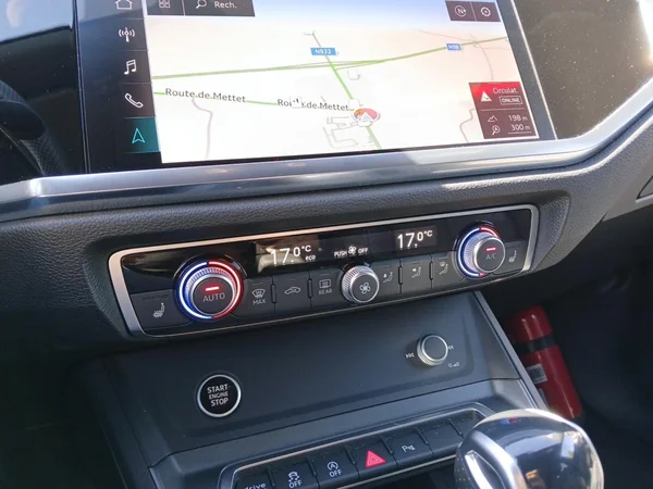 AUDI Q3 Sportback (2024) — foto 4 van 20