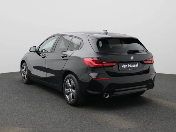 BMW 1 Reeks (2023) — foto 12 van 39