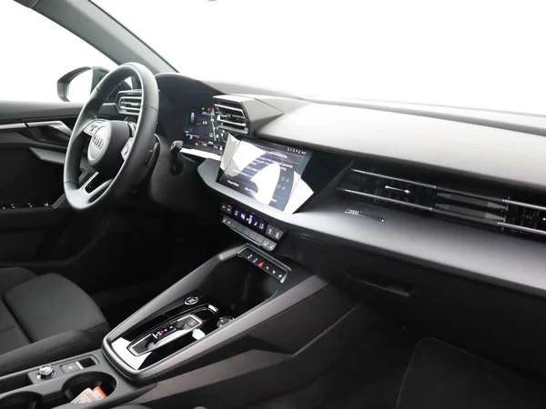 AUDI A3 Sportback (2025) — foto 12 van 18