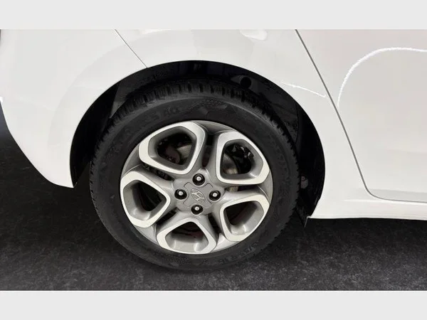 Hyundai I20 (2020) — foto 14 van 15