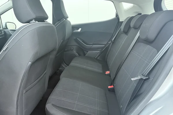 Ford Fiesta (2018) — foto 26 van 27